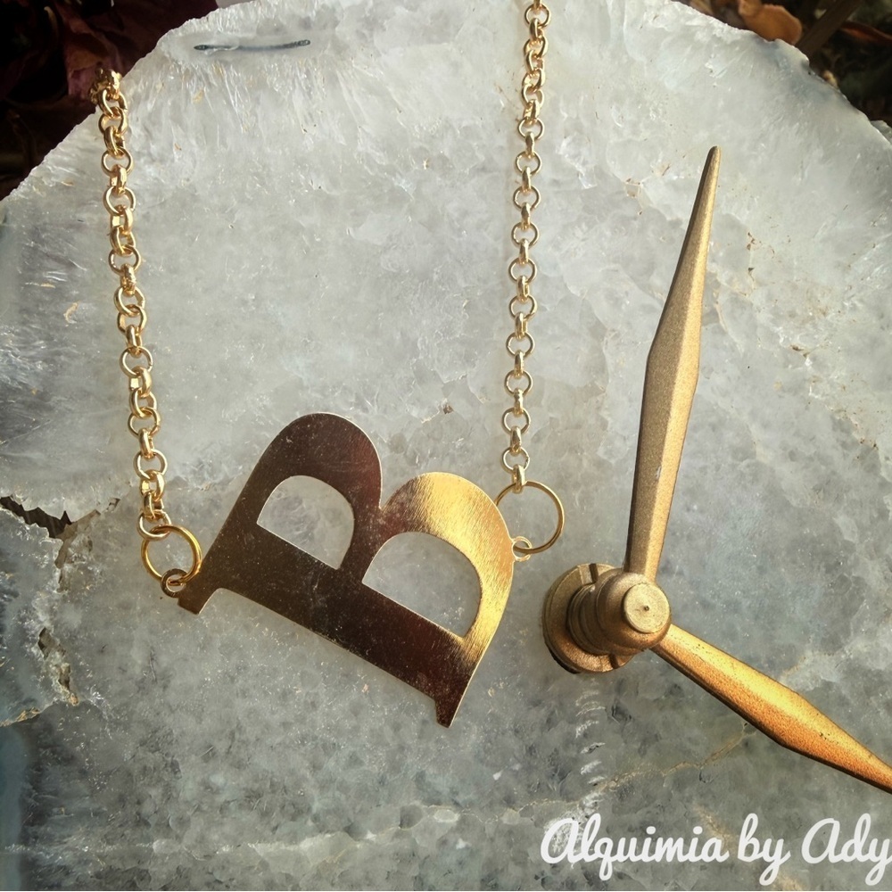Gold Letter B Necklace • Clean Beauty Edit